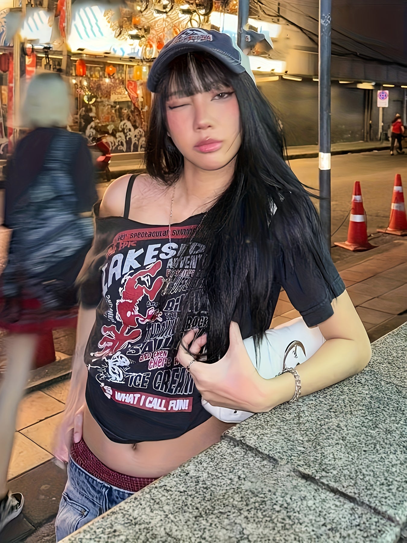 GHOSTWEAR Sexy One-Shoulder T-Shirt