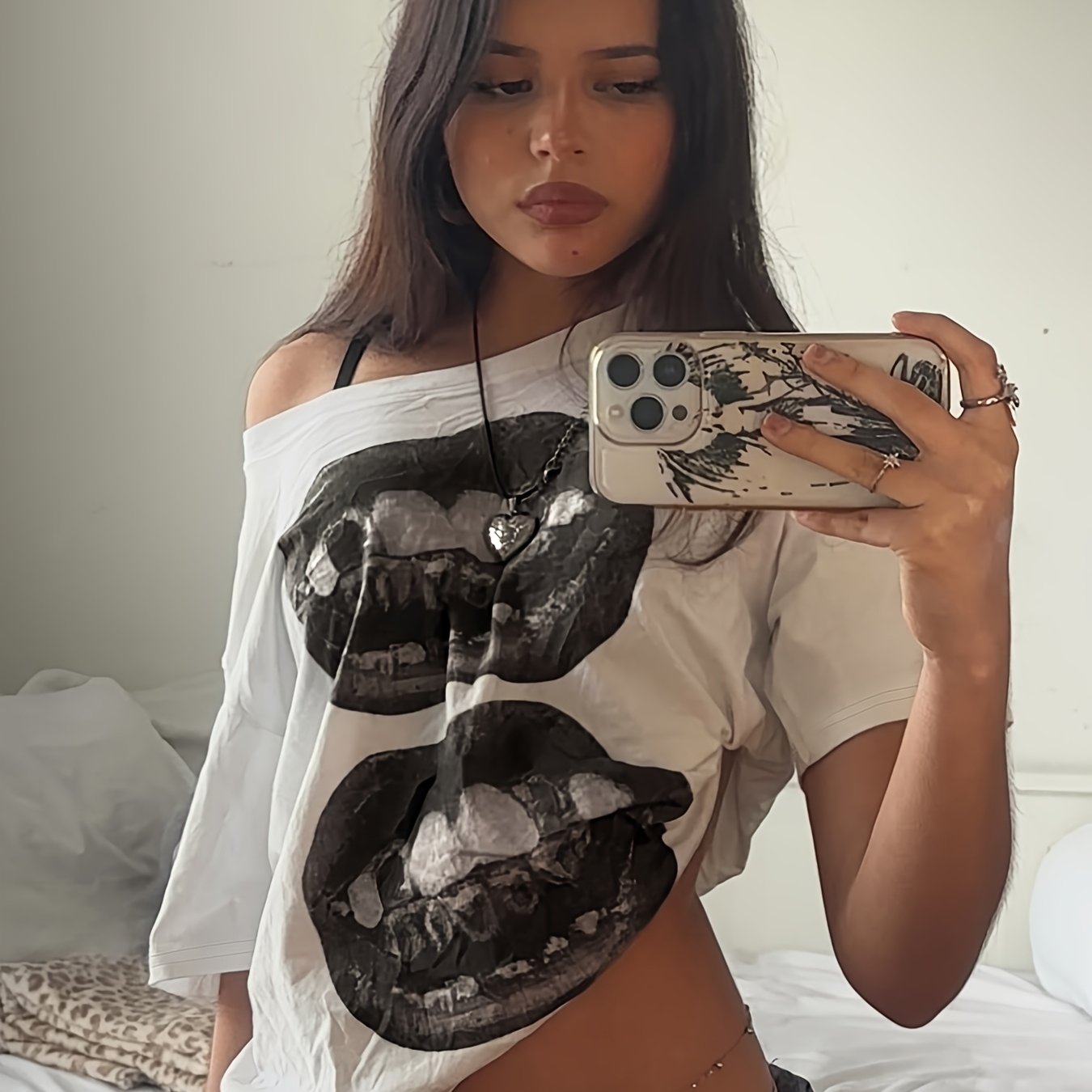 HOOD PHANTOM Printed Off-Shoulder Pure T-Shirt