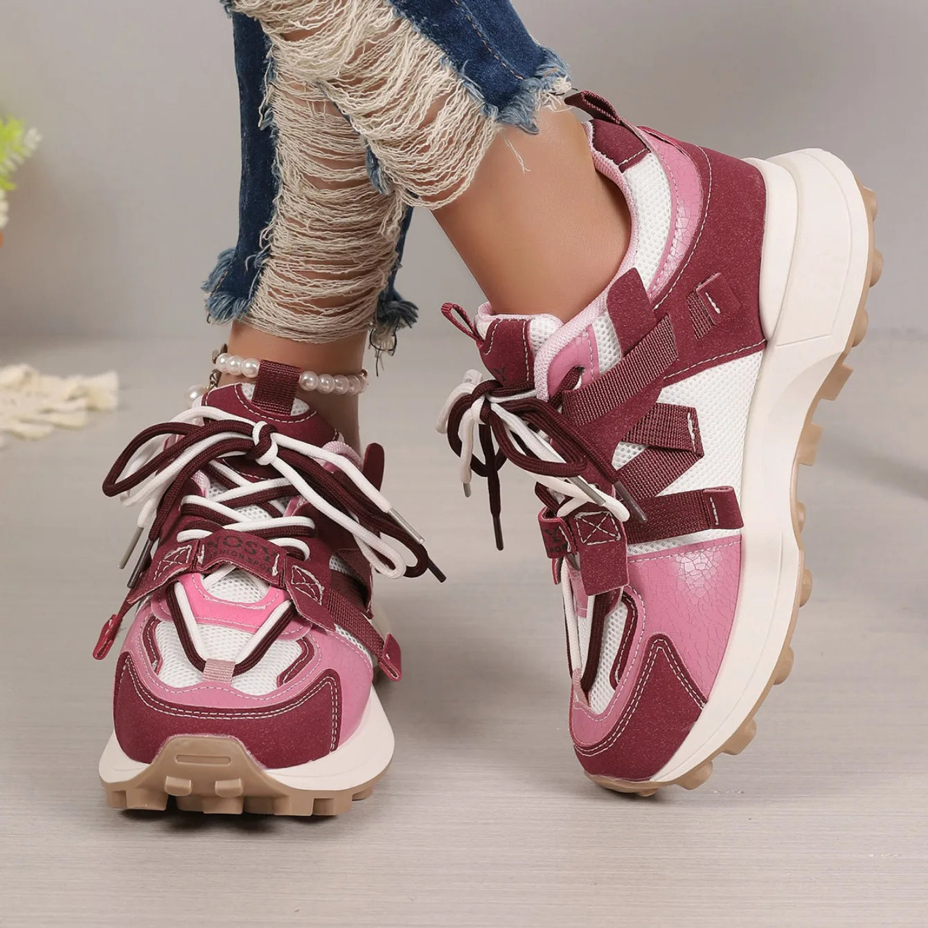 ThunderKick Woman Sneaker