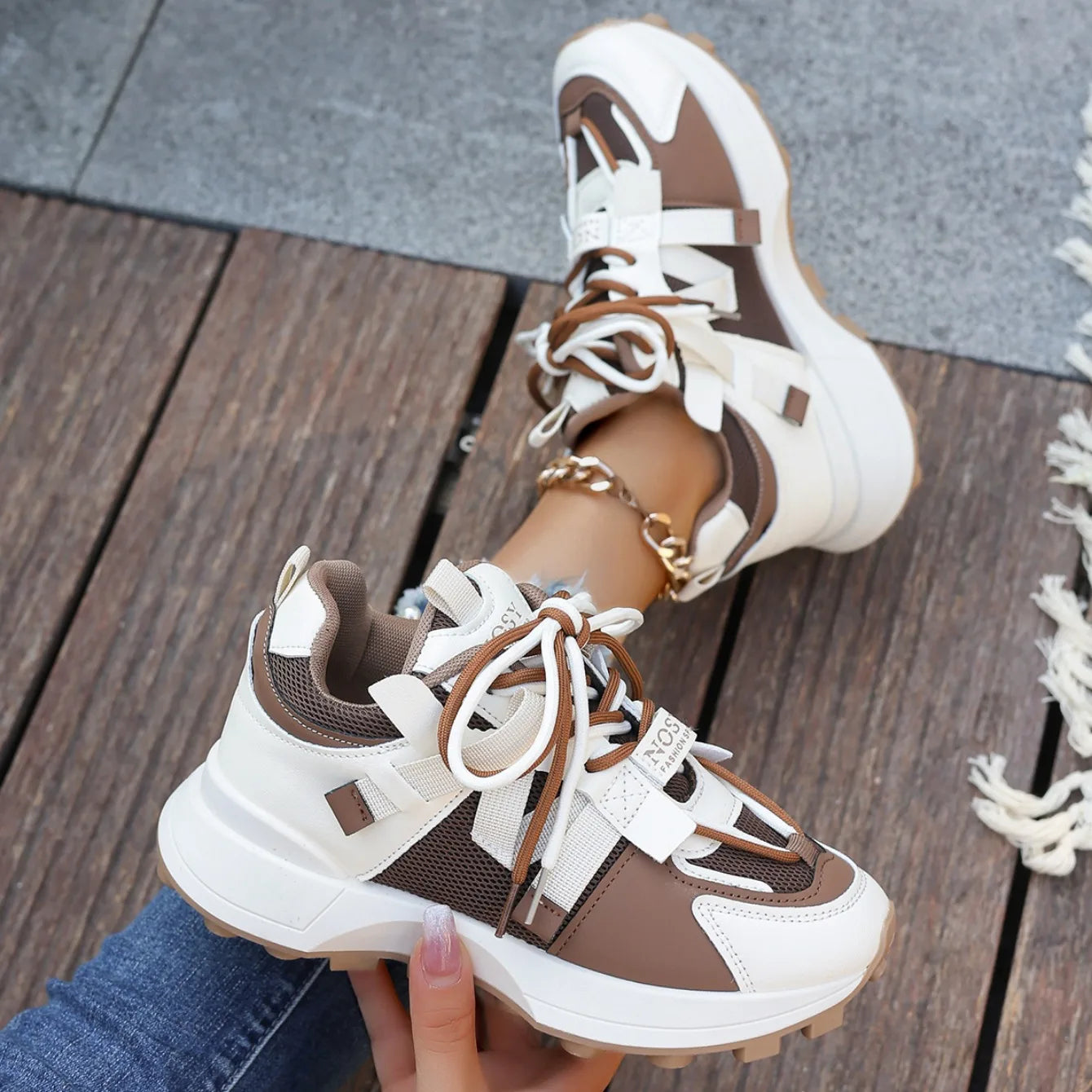 ThunderKick Woman Sneaker